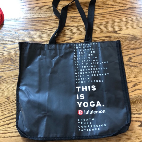 Bundle of Lululemon Tote Bags - Picture 5 of 9